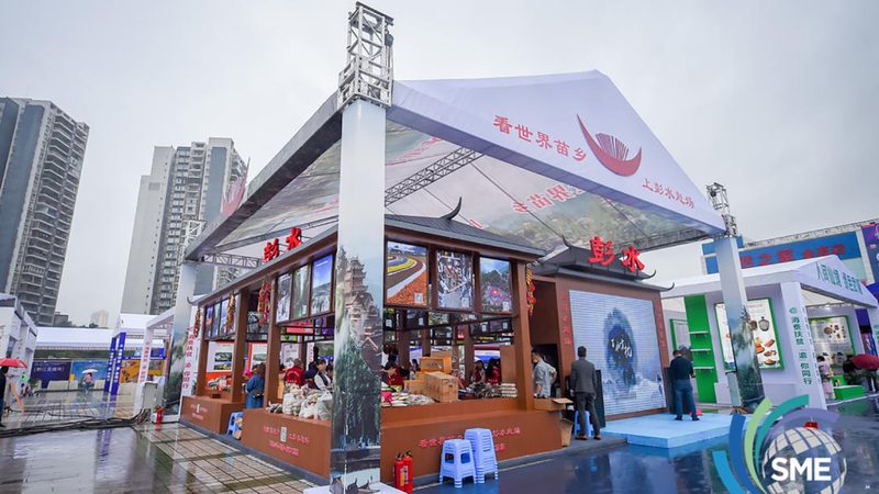 广告设计材质选择：揭秘背后的标准与逻辑